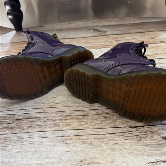 Dr. Martens Patent Leather Purple Boots NEW WITHOUT BOX - Picture 6 of 7